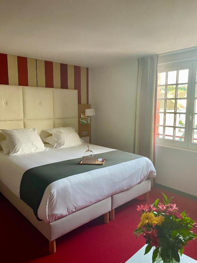 Hotel Berria Hasparren Εξωτερικό φωτογραφία