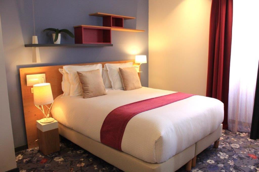 Hotel Berria Hasparren Εξωτερικό φωτογραφία